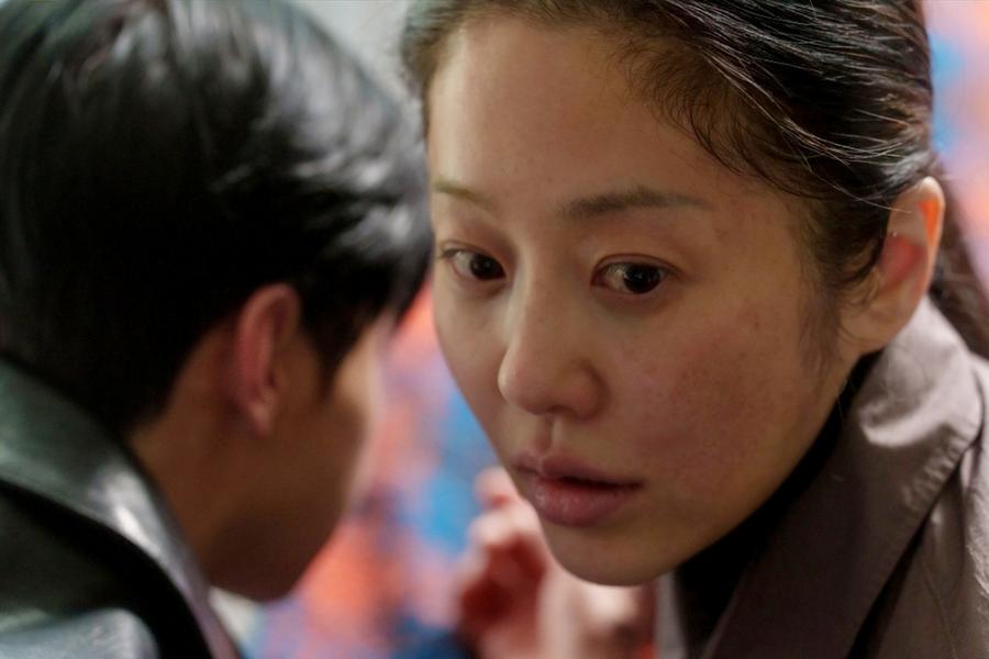 mistrio-e-intriga-go-hyun-jung-no-dorama-queen-mantis